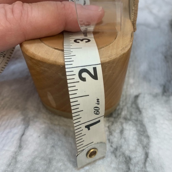 Maguba sustainable, handmade in Sweden.leather and wood sandals. - Picture 8 of 12